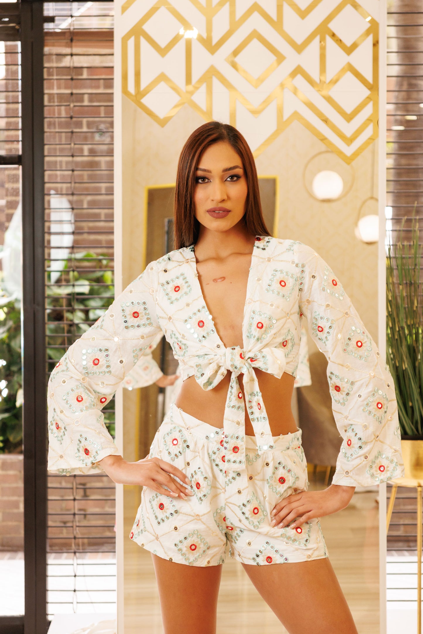 SET DE SHORT CON LENTEJUELAS