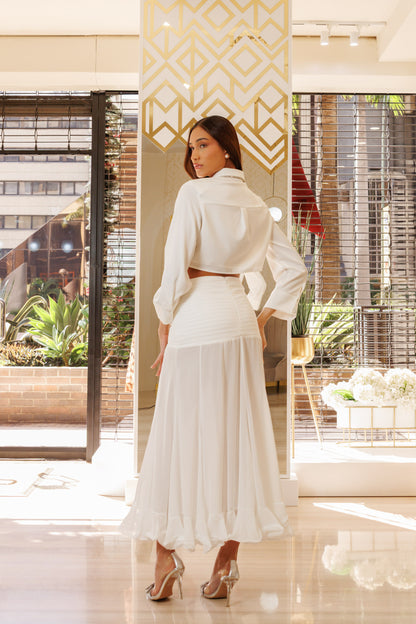 Falda blanca con movimiento talla