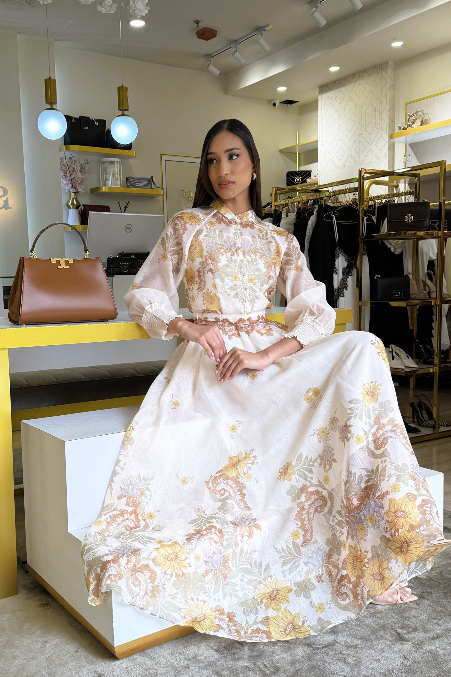 SET DOS PIEZAS ESTAMPADO FLORAL AMARILLO